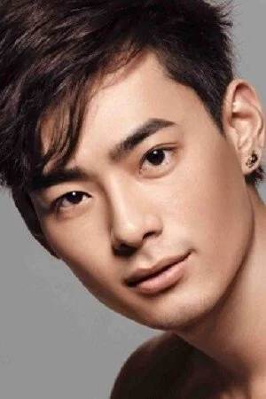 Dominic Ho Hou-Man
